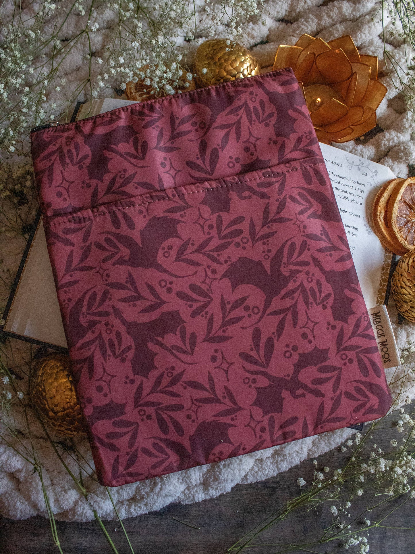 Book / Tablet Sleeve | Rust Dragons